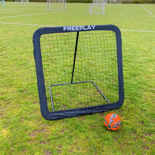 Freeplay Elite Pro Fotboll Rebounder 130 x 130 cm